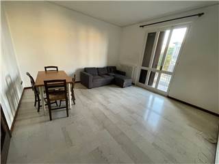 Apri Galleria Immagini